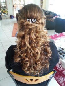 freelance makeup artist