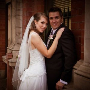 eight-mile-plains-wedding-hair-makeup-artist-brisbane